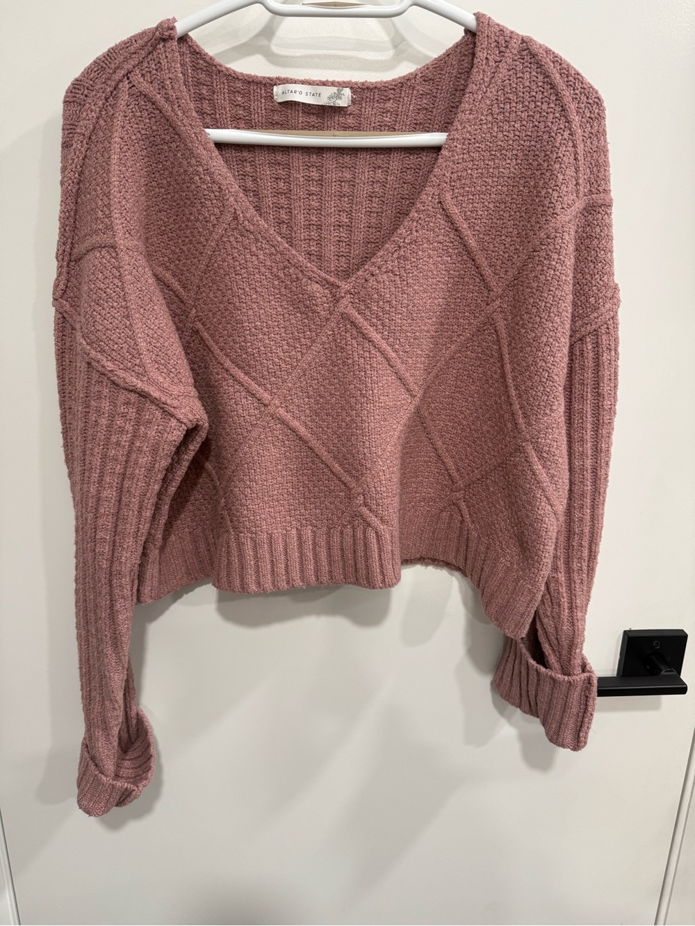 Altar'd State Knit Pullover Crop Sweater, Mauve, V-Neck, Long Sleeve, L